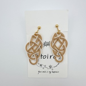 M35 水引イヤリング　綾（あや）　ベージュ×キラ白　シンプル