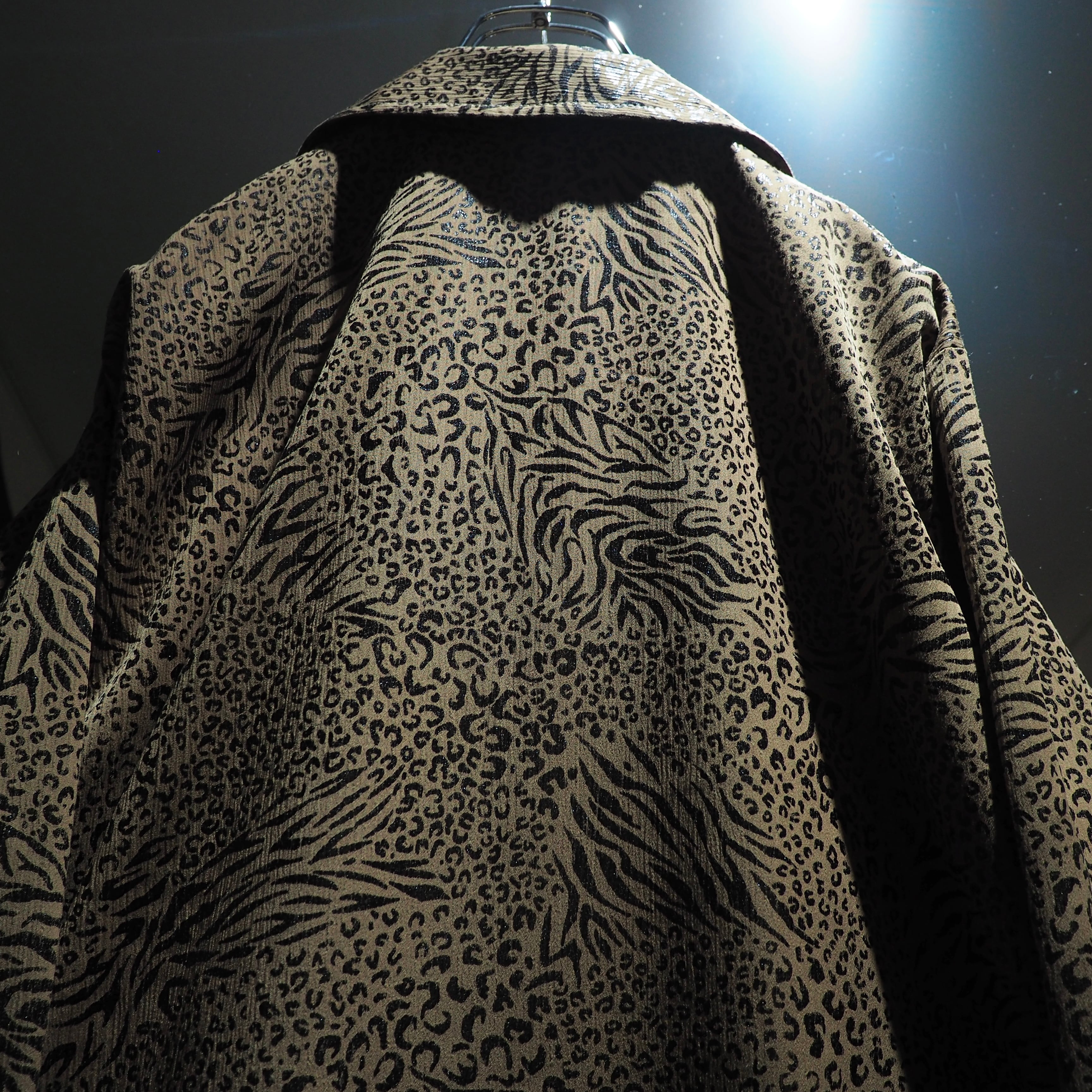 1990s Pleats line × Animal pattern coating vintage loose half coat jacket