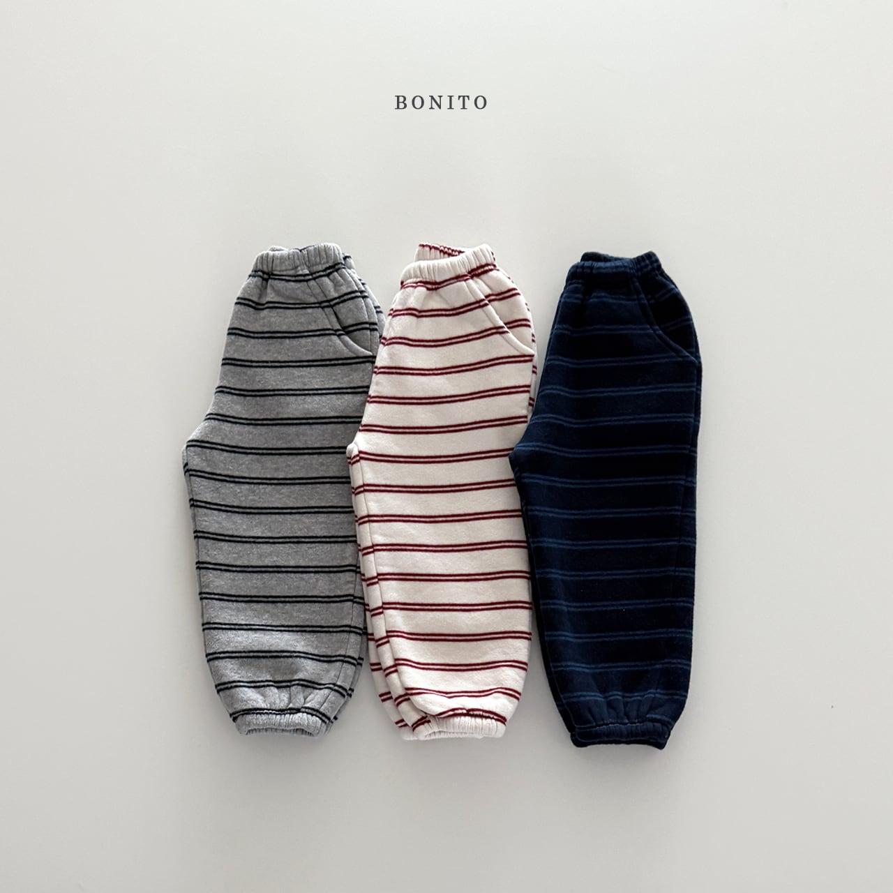 two-line stripe jogger pants【BONITO】※12月下旬〜1月上旬発送予定