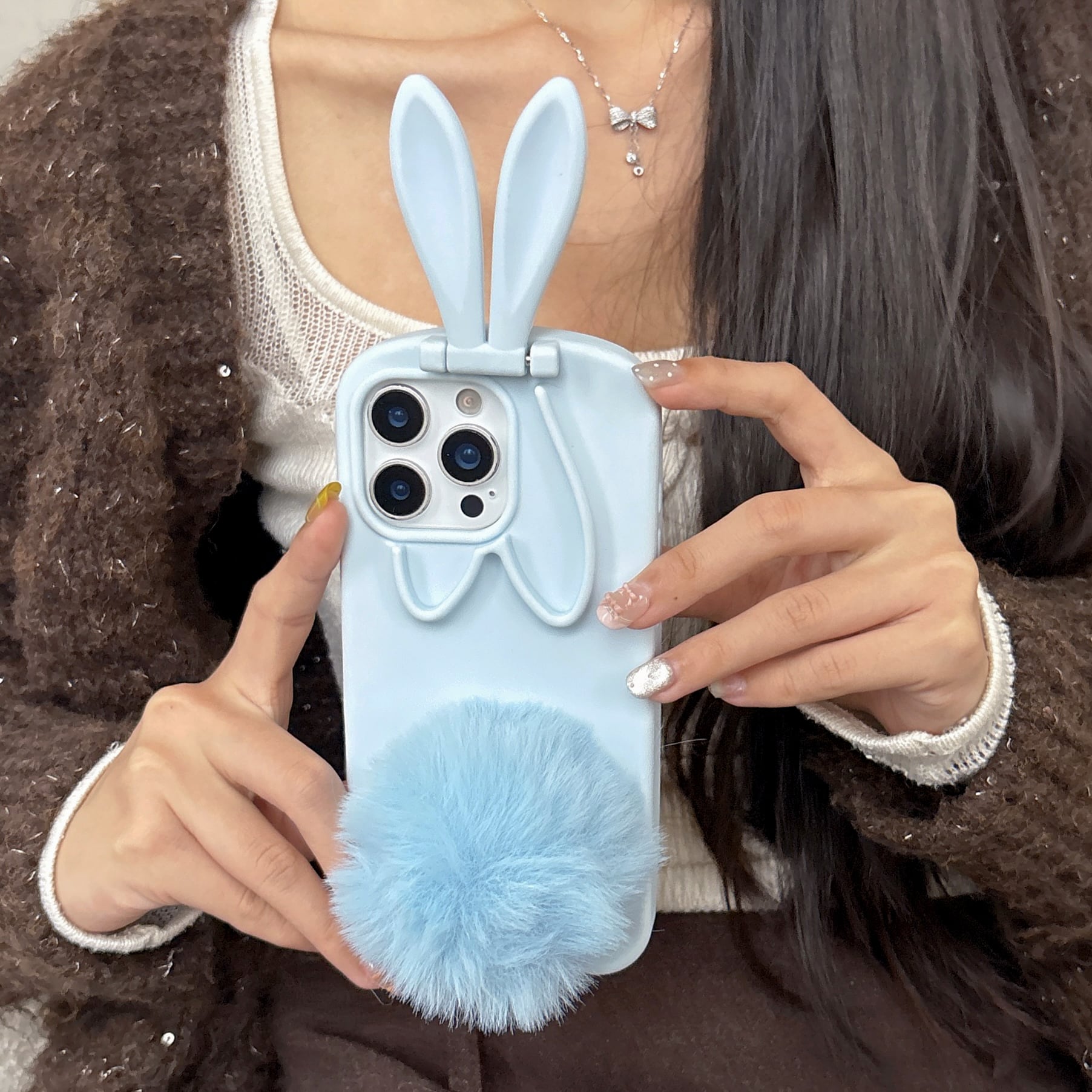 ウサ耳 iPhone 17 16 15 14 13 ケース 可愛い シリコン うさぎ しっぽ