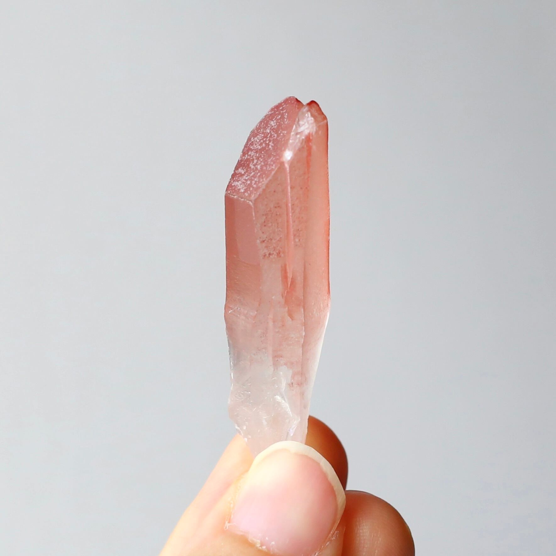 ソウルメイト ディープピンクレムリアンシード 天然石 水晶 鉱物 一点