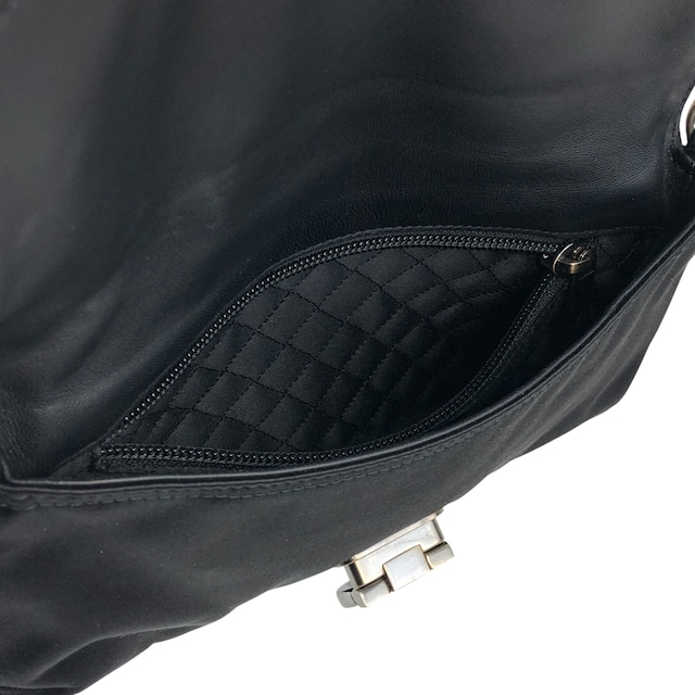 Salvatore Ferragamo サルヴァトーレ フェラガモ ショルダーバッグ ブラック ガンチーニ ナイロン ビジュー vintage ヴィンテージ オールド 5bhg4h