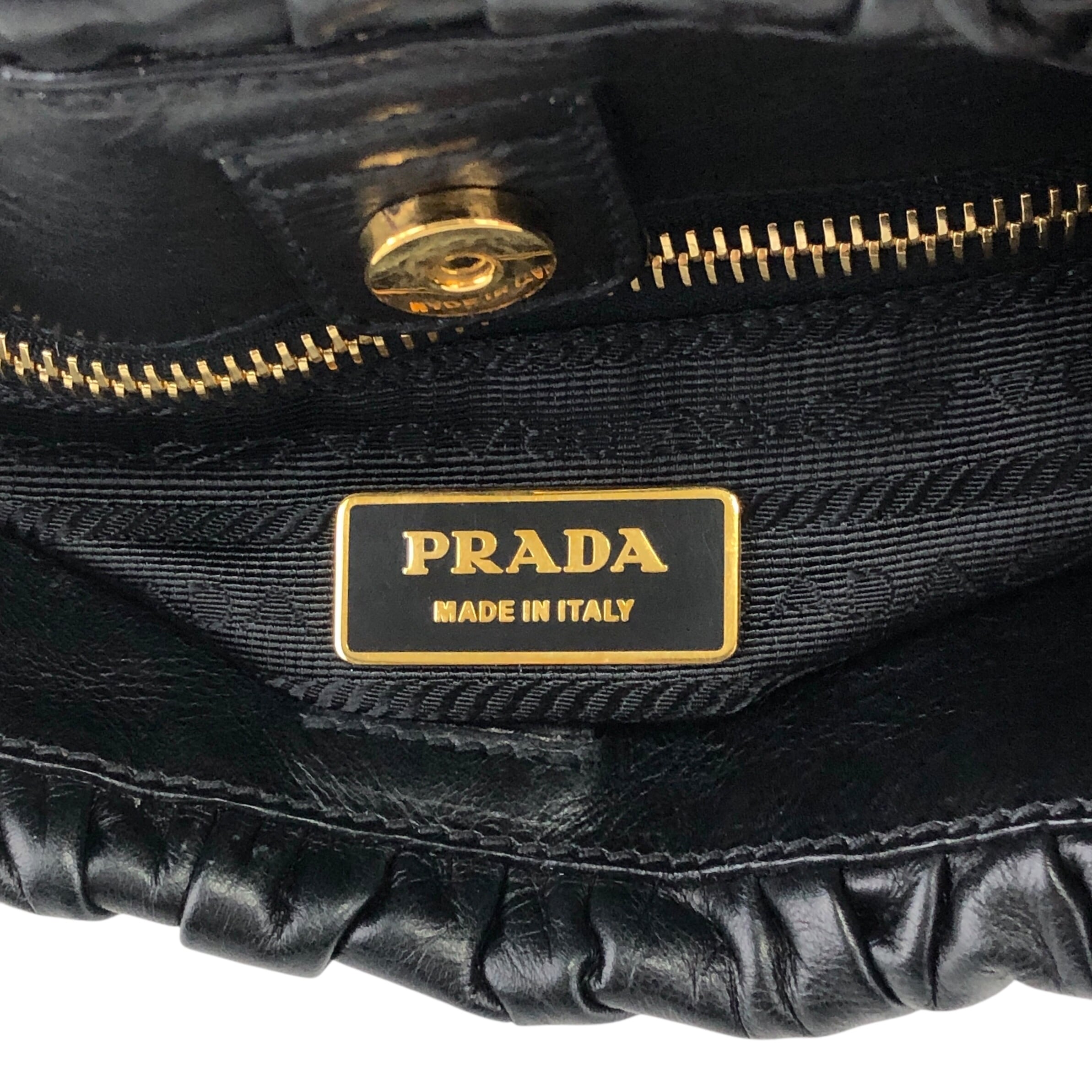 PRADA プラダ   ハンドバッグ ブラック トライアングルロゴ レザー リボン a73fym PRADA プラダ ハンドバッグ ブラック トライアングルロゴ レザー