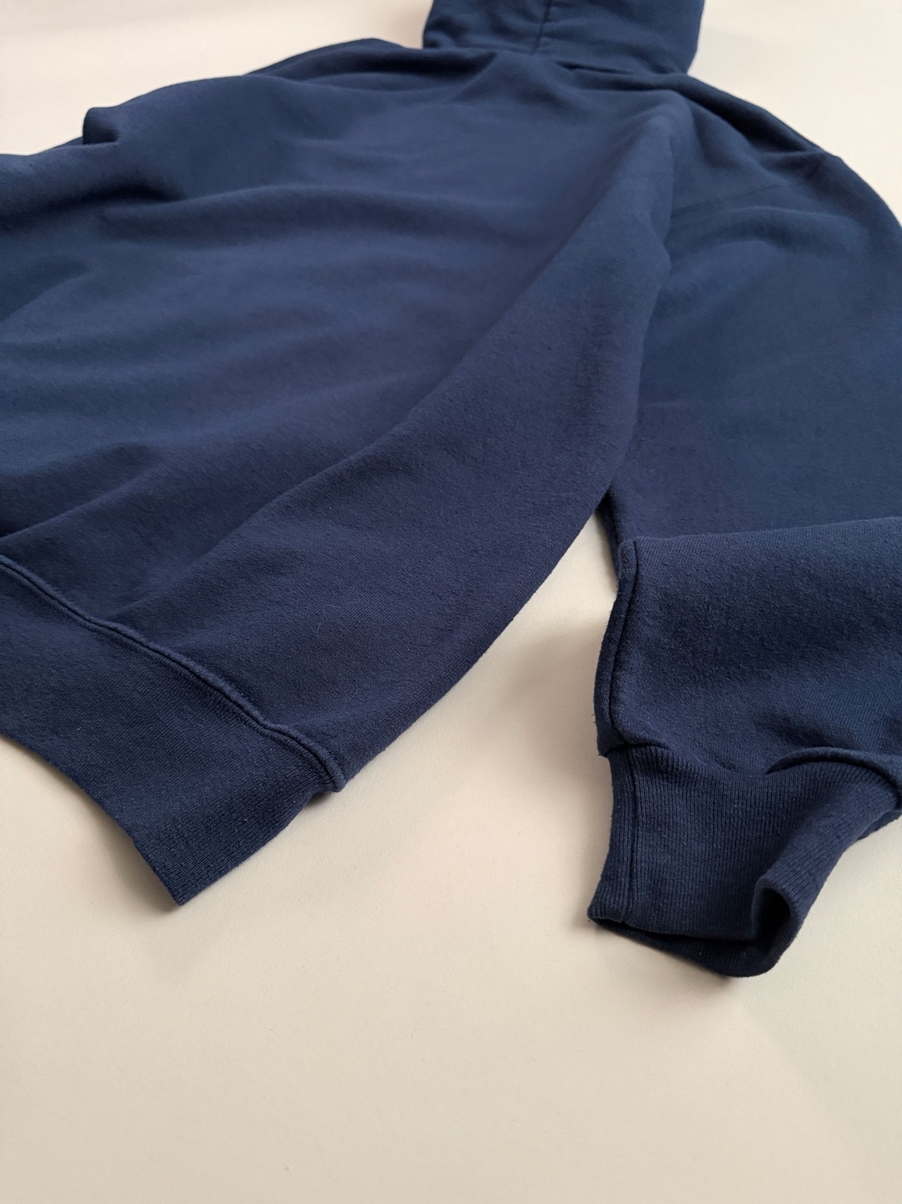 Disneyland hoodie - 16