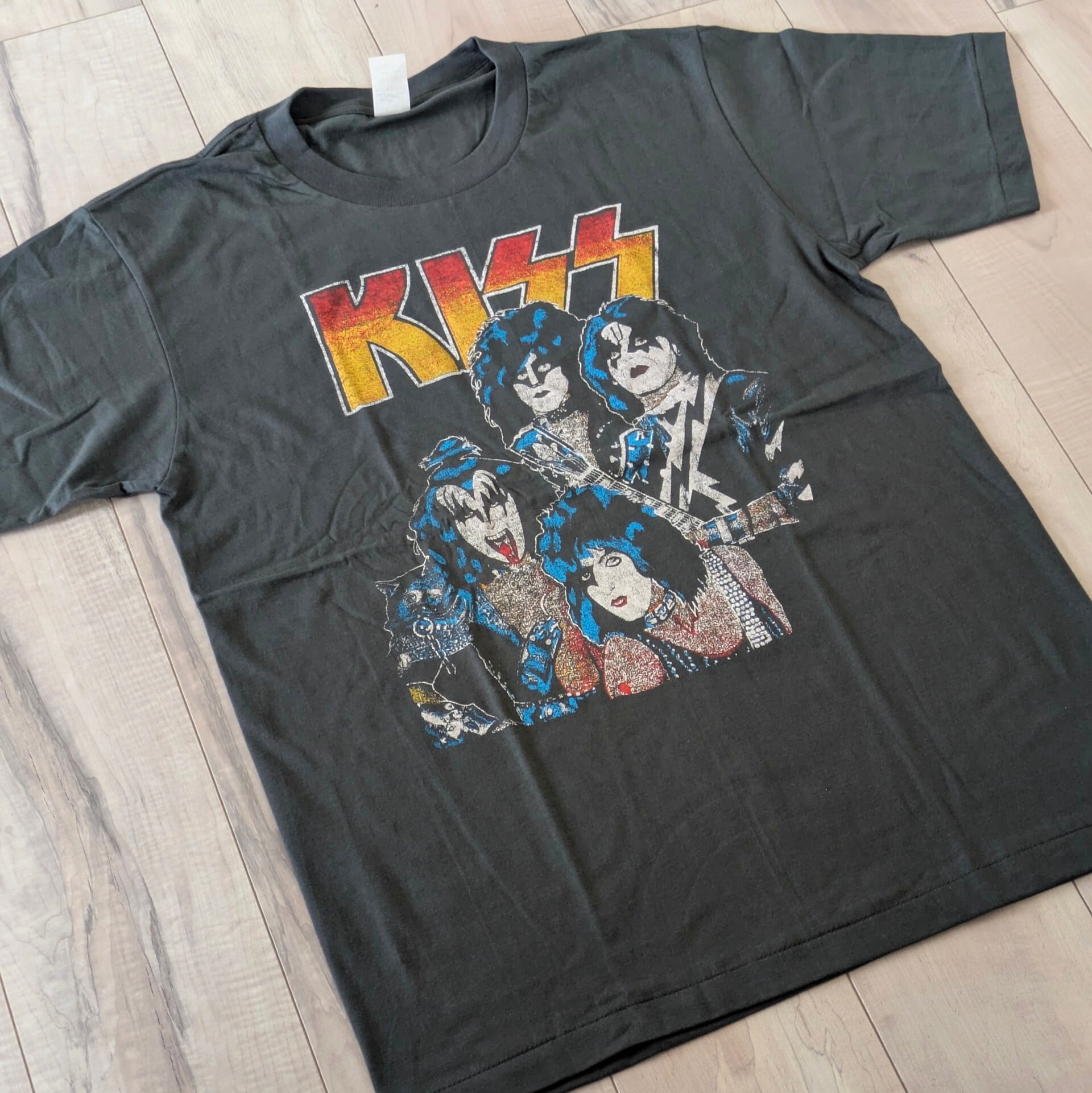 KISS（キッス）】バンドT / Tシャツ〚アメリカン雑貨 アメトイ