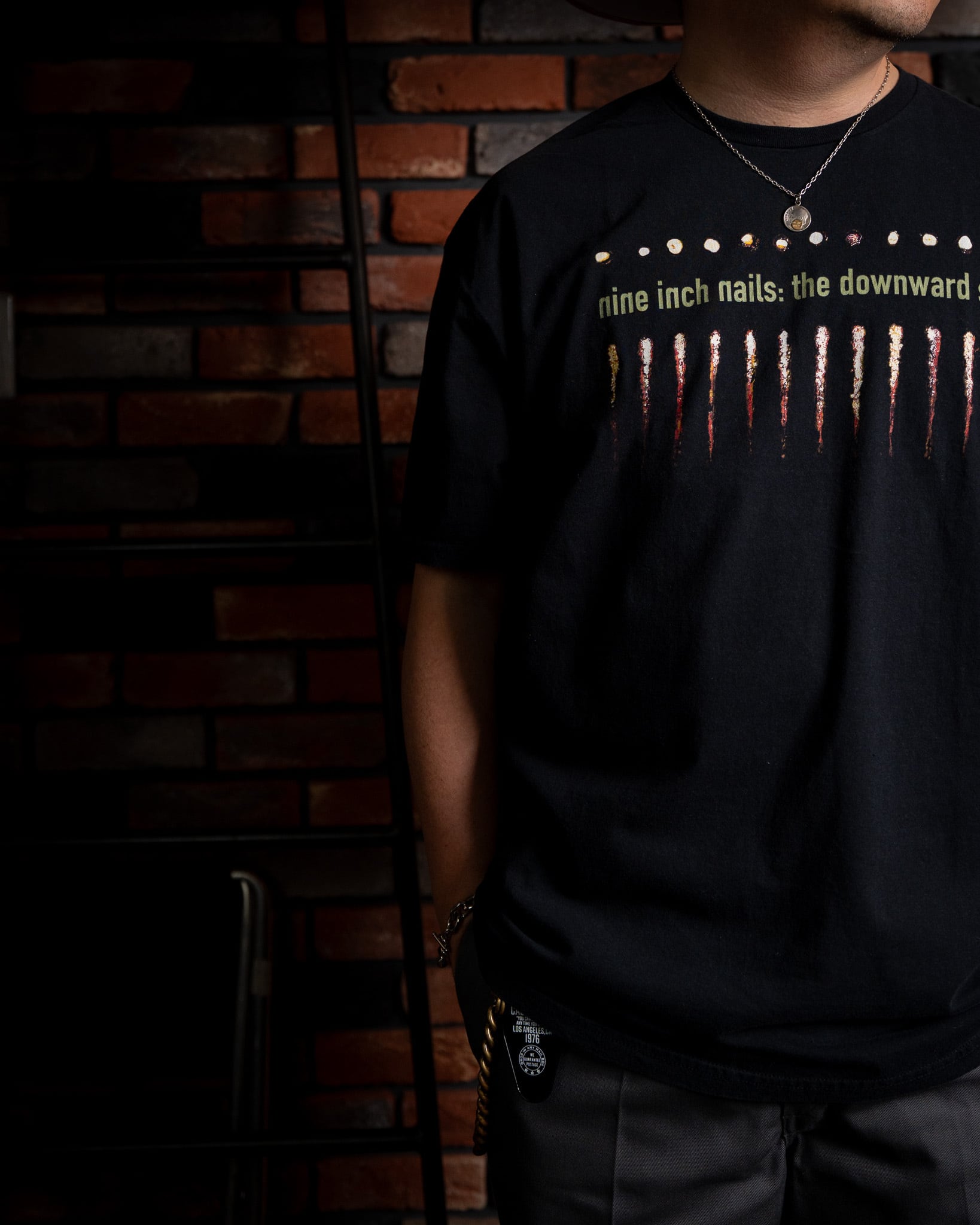 THRIFTY LOOK】NINE INCH NAILS TEE 新品 ユーズド加工 L XL ナイン