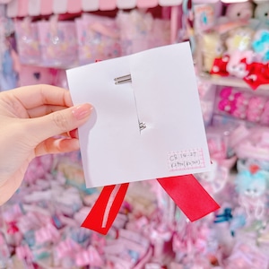 【C8】14-27いちごツインヘアクリップ