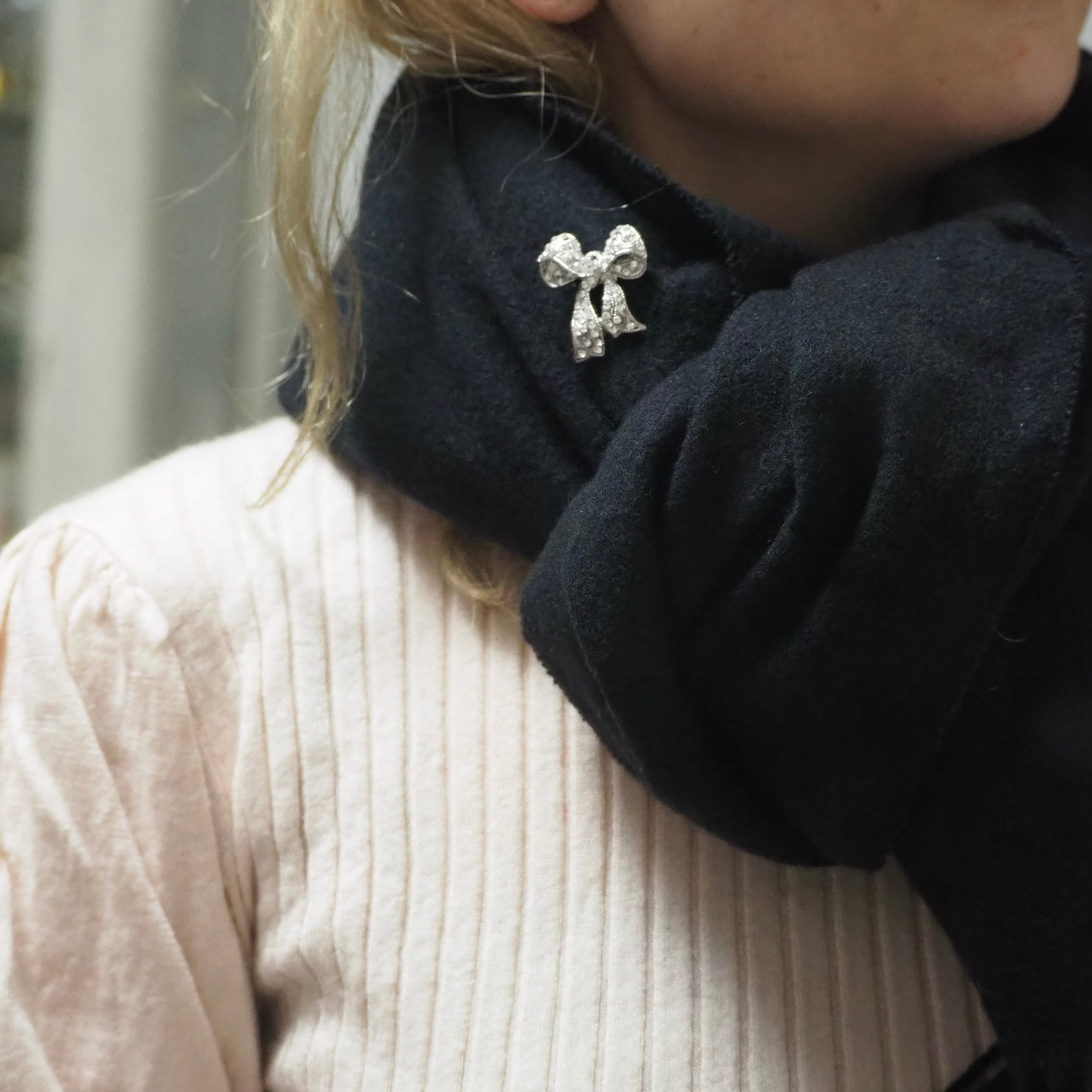 アンティークリボン*クリアビジュー*ヴィンテージブローチ*Marie