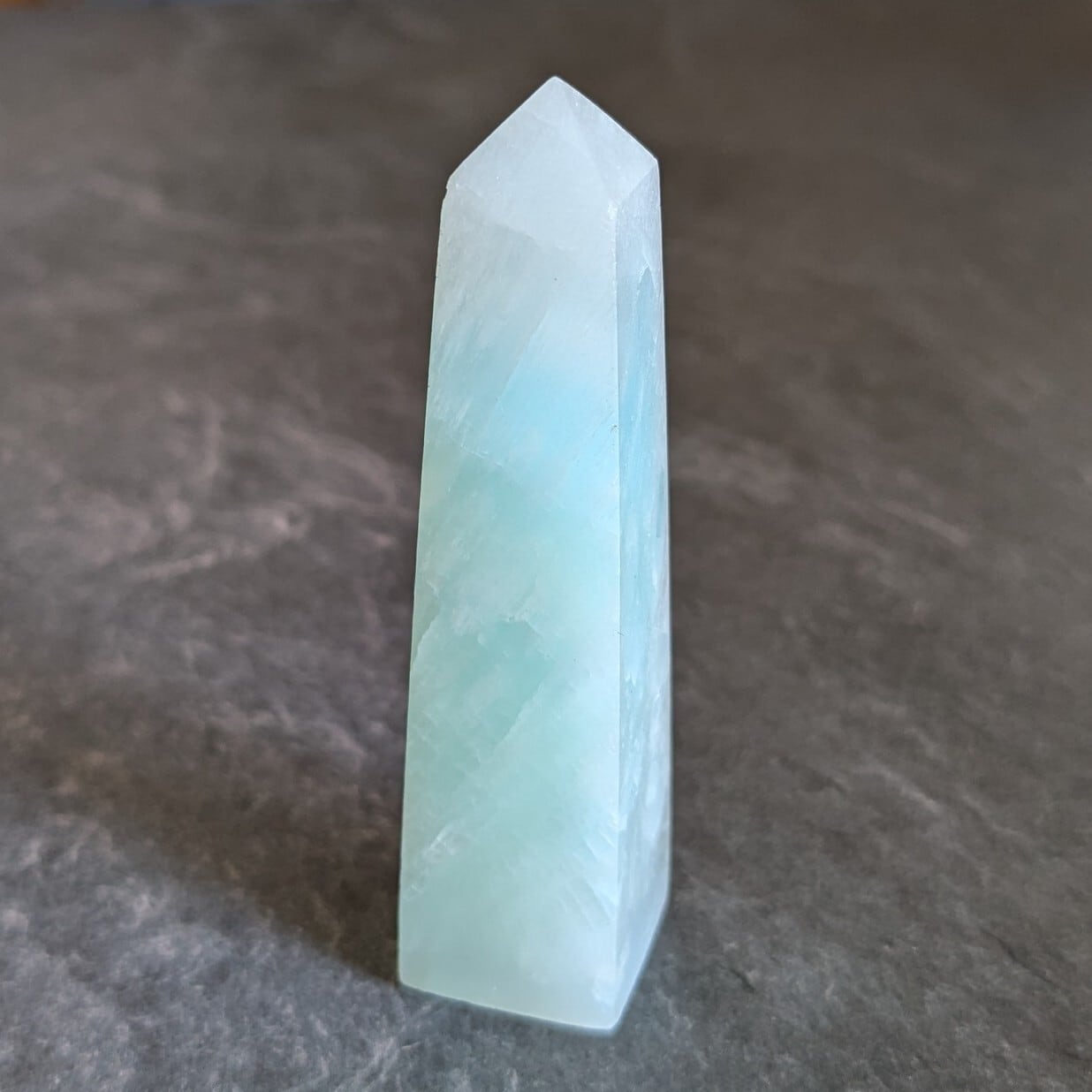 ピンククリアクォーツ 高品質タワー 約63mm | iris imrama stone