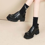 Square-toe cross-strap loafers (ME182)