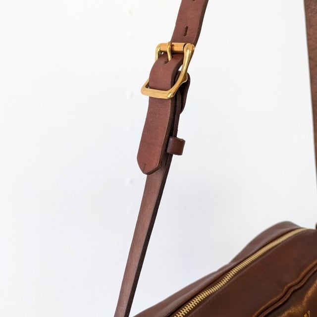 再入荷】vasco LEATHER WANDER SHOULDER BAG VS-255L キャメル 再入荷】vasco LEATHER WANDER SHOULDER BAG VS-255L キャメル