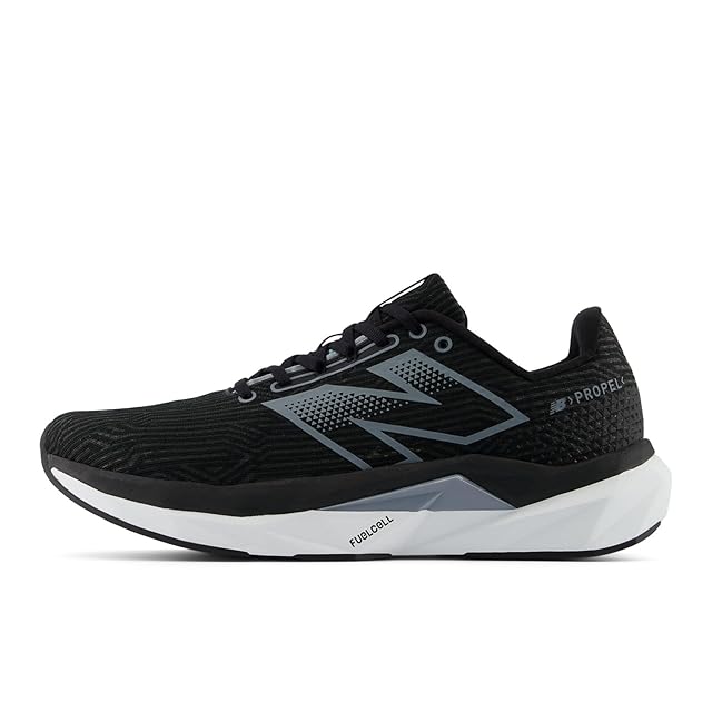 NIKE Zoom Rival Distance Black/Metallic Silver/Dark Smoke Grey