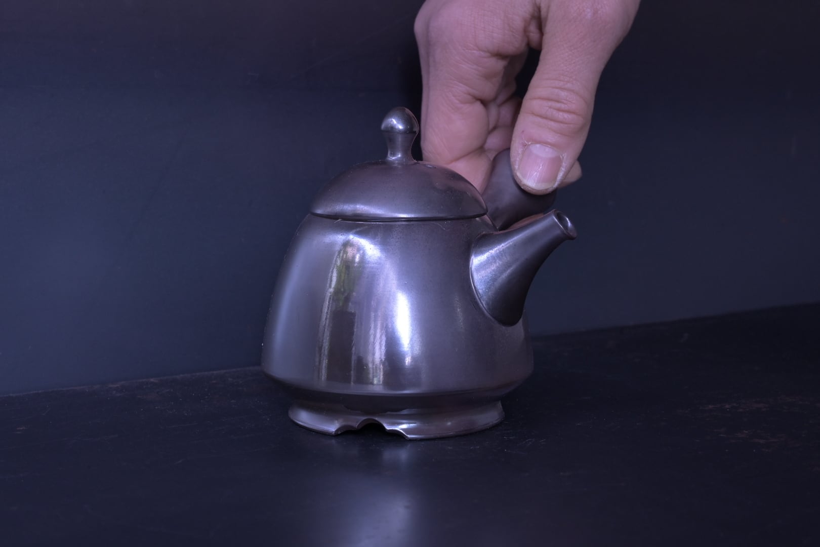 吉川雪堂 朱泥急須 窯変 | 鎌倉倶楽部 茶寮