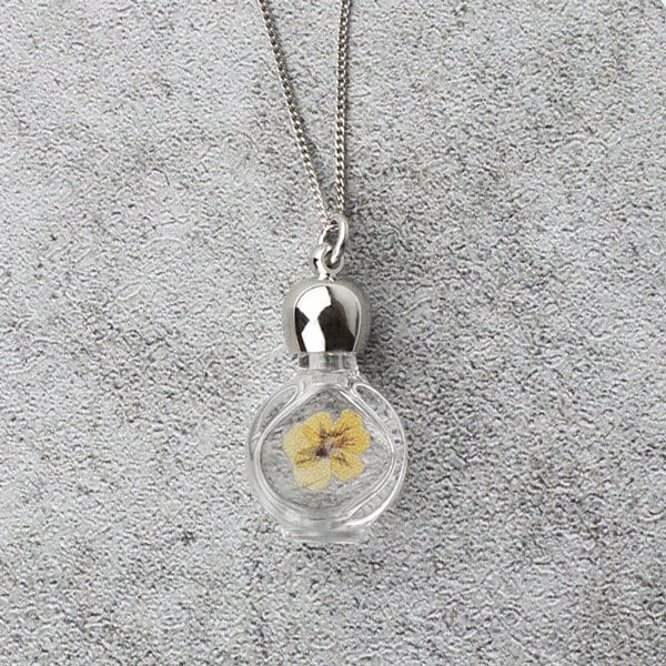 香るペンダント【タイコ・フラワー】｜アロマペンダント｜香水