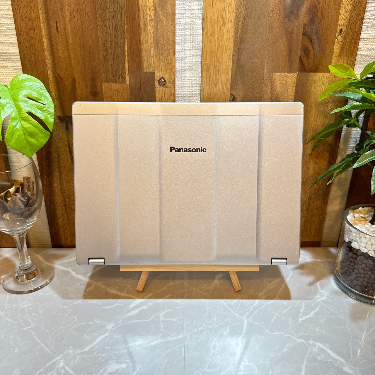 Panasonic Let’s note SZ6 / 第7世代 Core i7-7600U / メモリ16GB / SSD512GB