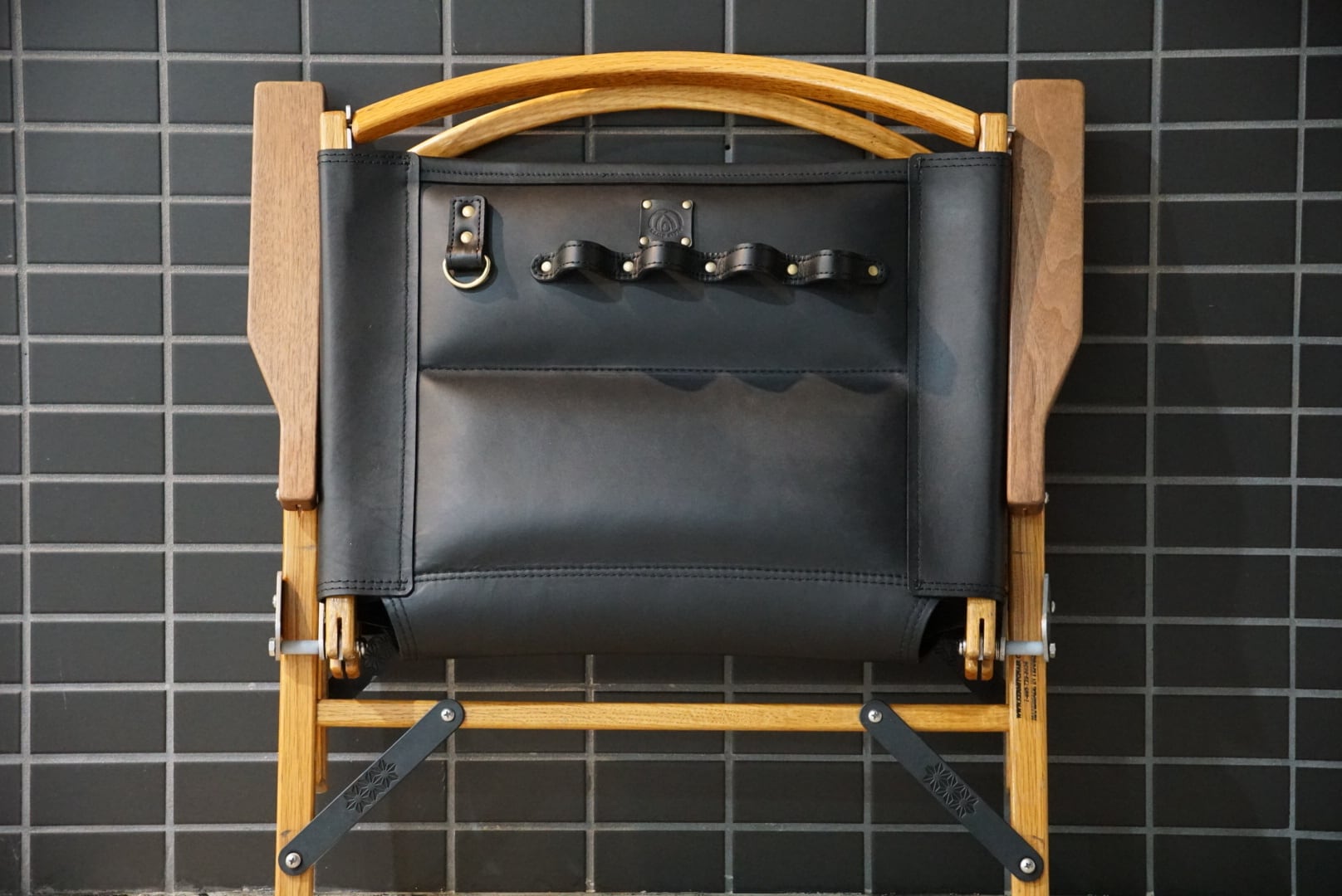 campstyle カーミットチェアクッションレザーシート キャメル campstyle カーミットチェアクッションレザーシート キャメル 【公式通販】