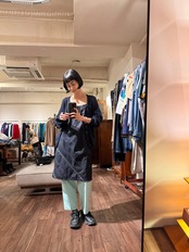 C&A ペールグリーンスラックス