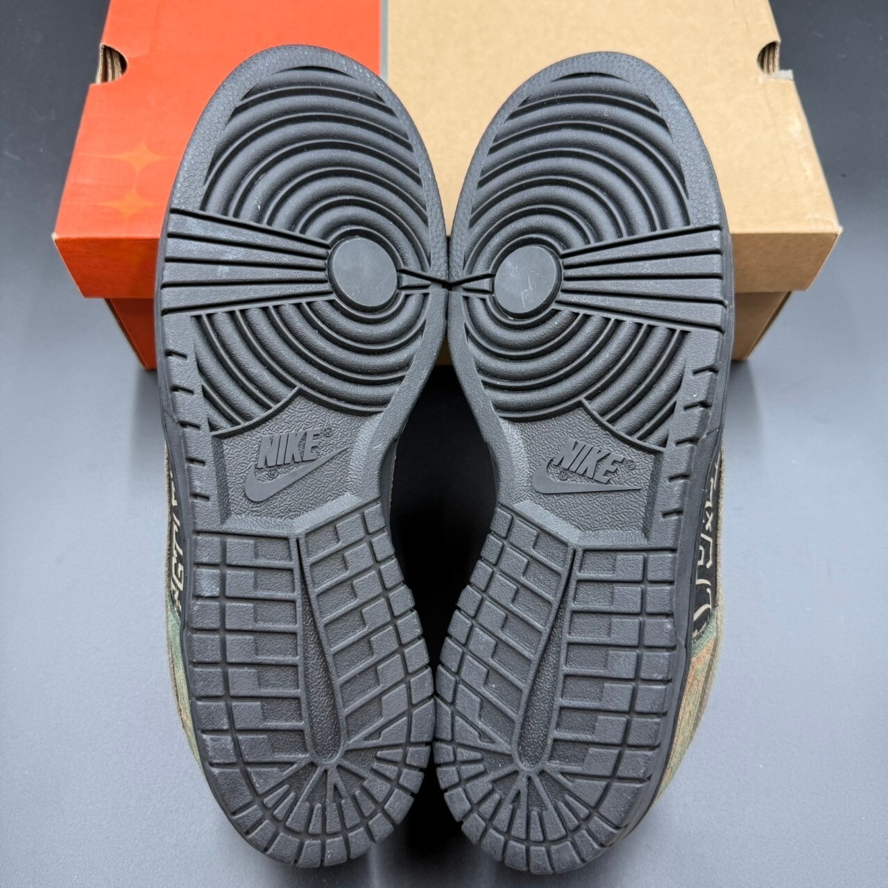 DUNK LOW PREMIUM DOERNBECHER 307696-001