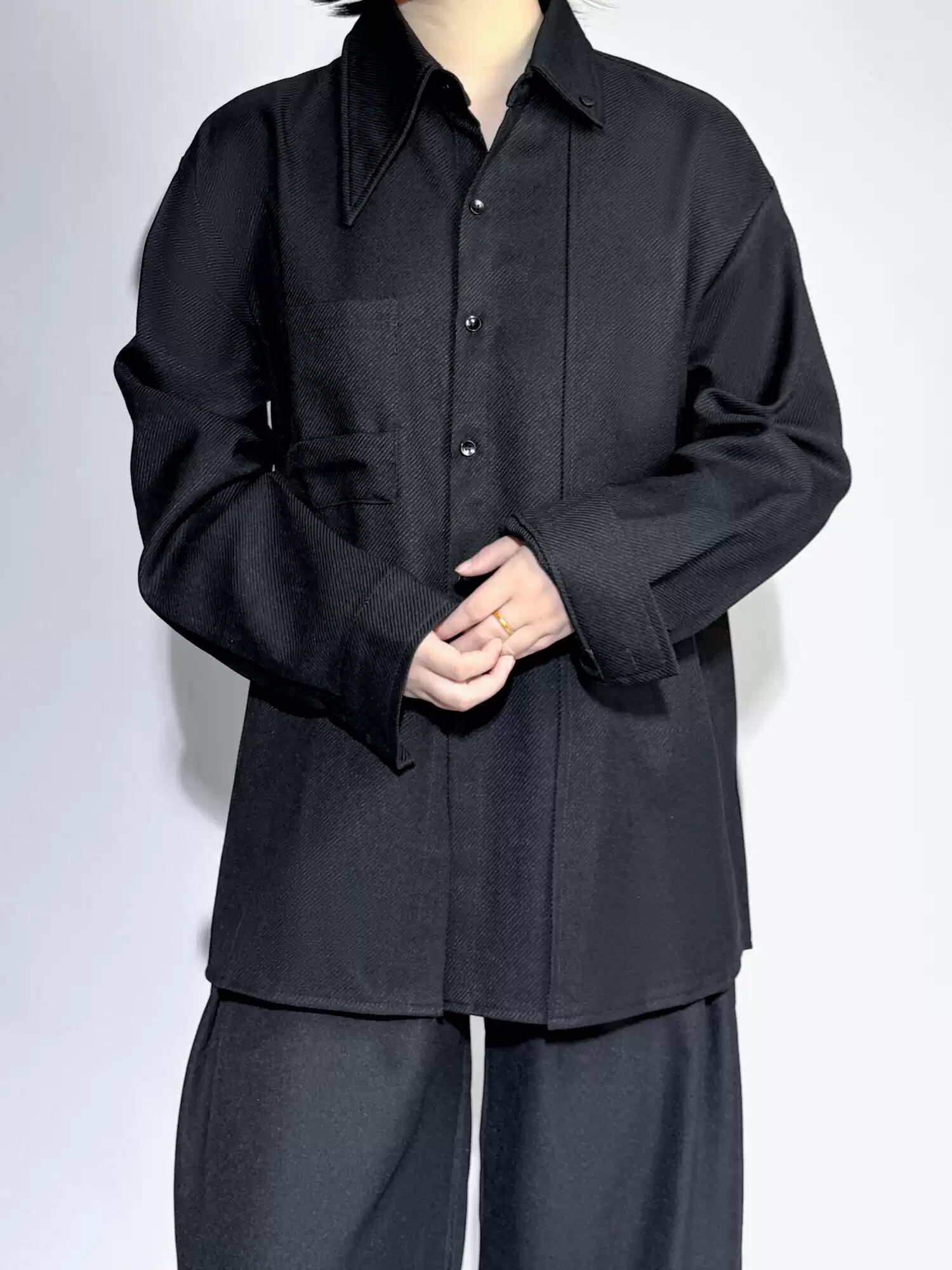 【ORV0167】Pointed Collar Long Sleeve Shirt