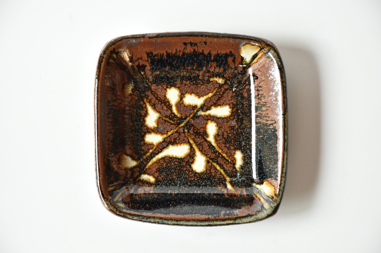 小代焼ふもと窯 / 井上尚之 : 正角鉢 (小) スリップウェア ⑥