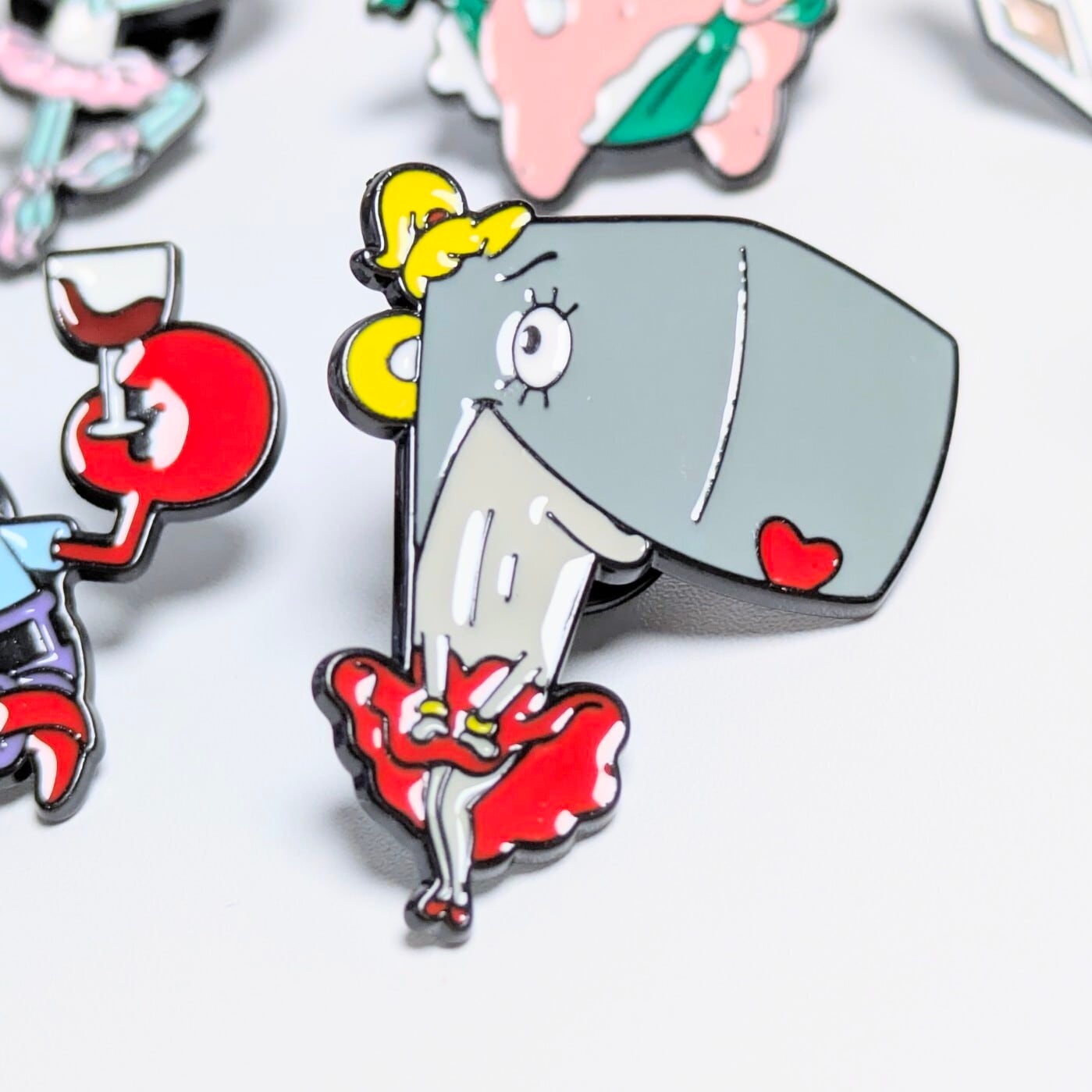 送料無料！ ★ピンズ PINS★ピンバッジ 【 SpongeBob SquarePants（スポンジボブ）】ピンズ8Pセット / ピンバッジ / PINS〚アメリカン雑貨 アメトイ〛