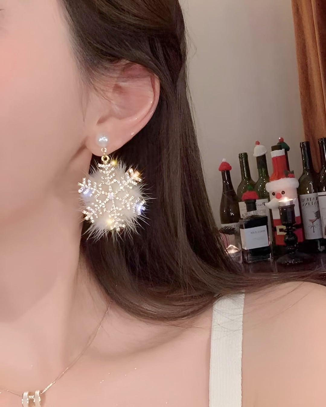 スノーフレークファーピアス 24W10090