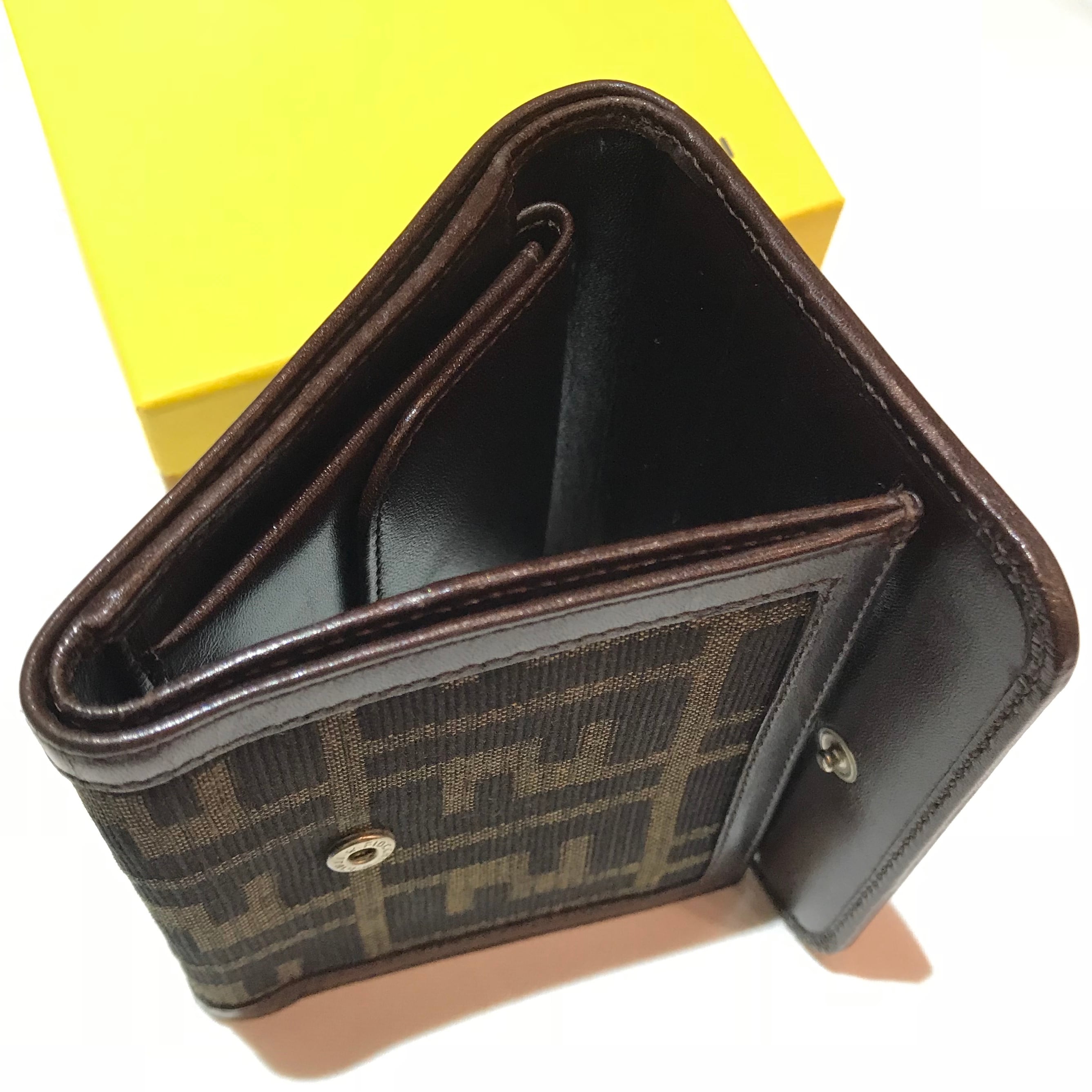 SALE☆FENDI ズッカ柄 三つ折り財布 フェンディ | J&marmie vintage select