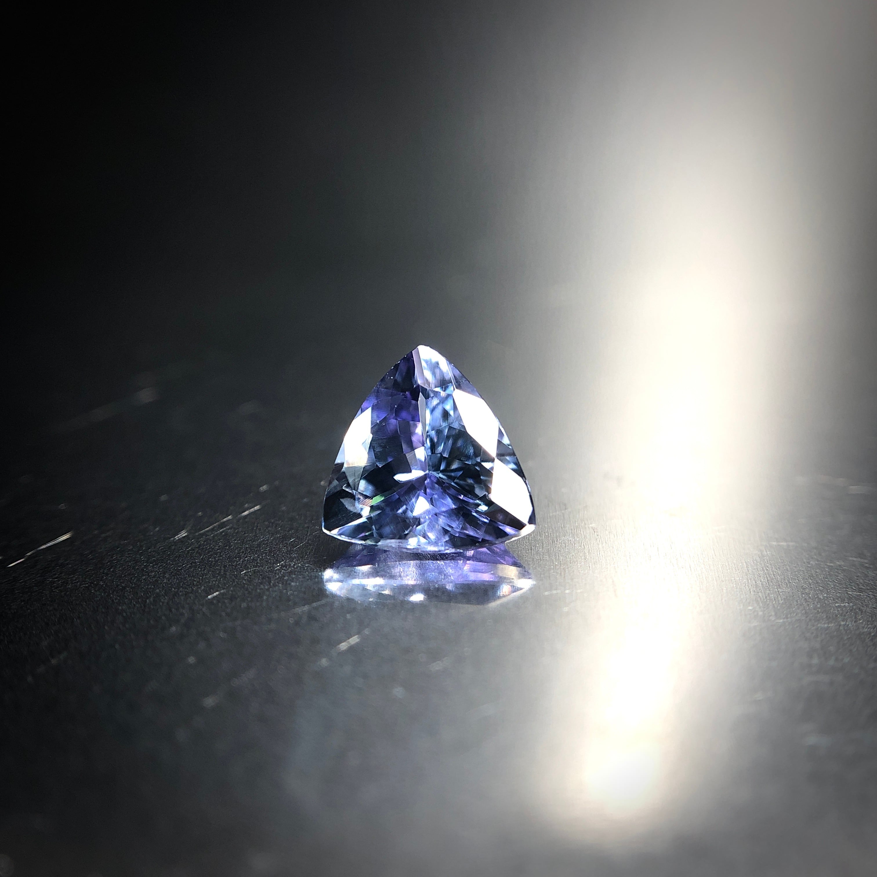 妖艶に溶け合う蒼と翠 0.70ct UP 天然 マルチカラー タンザナイト