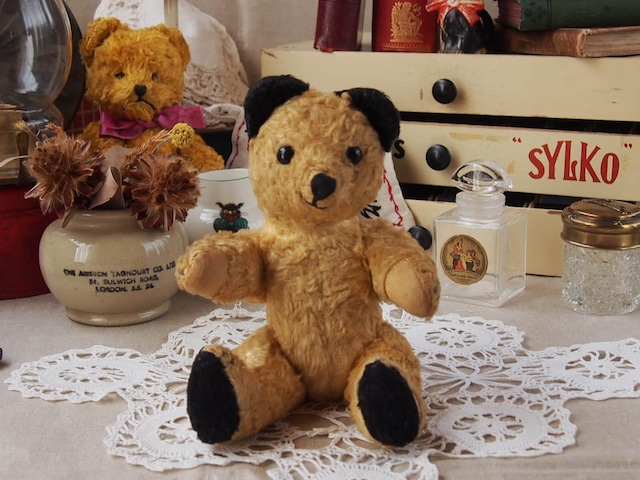 イギリスアンティーク　スーティーベア　スーティータイプのクマ　SOOTY　