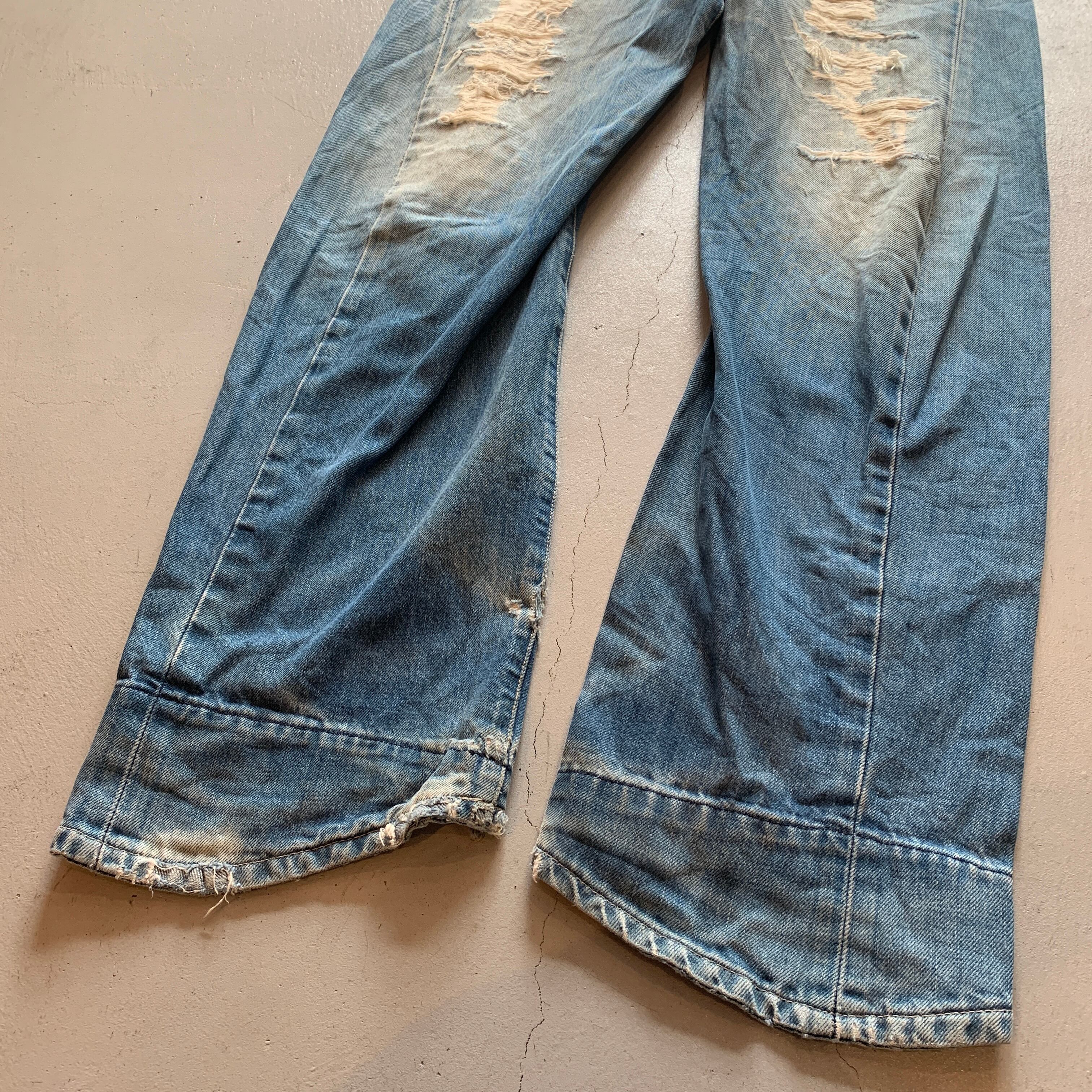 00s Euro Levi