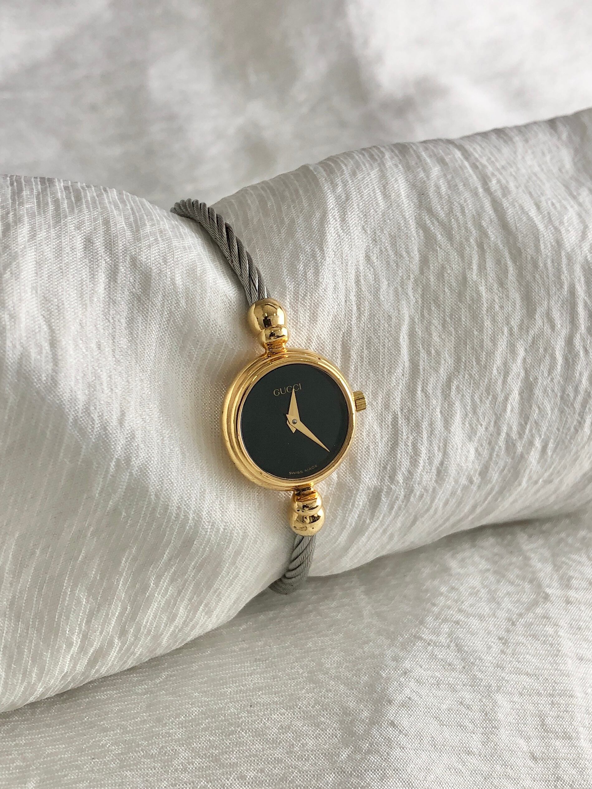 GUCCI グッチ 腕時計 ゴールド シルバー ラウンドフェイス 2700.2.L バングル vintage ヴィンテージ オールド yekiep