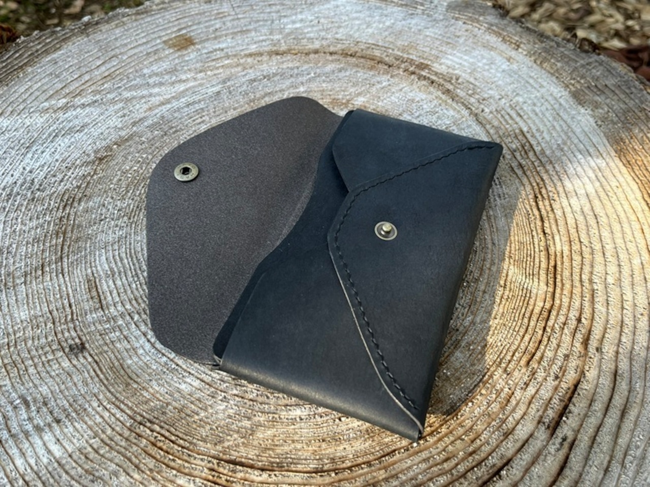 封筒型の札入れ (Envelope wallet)