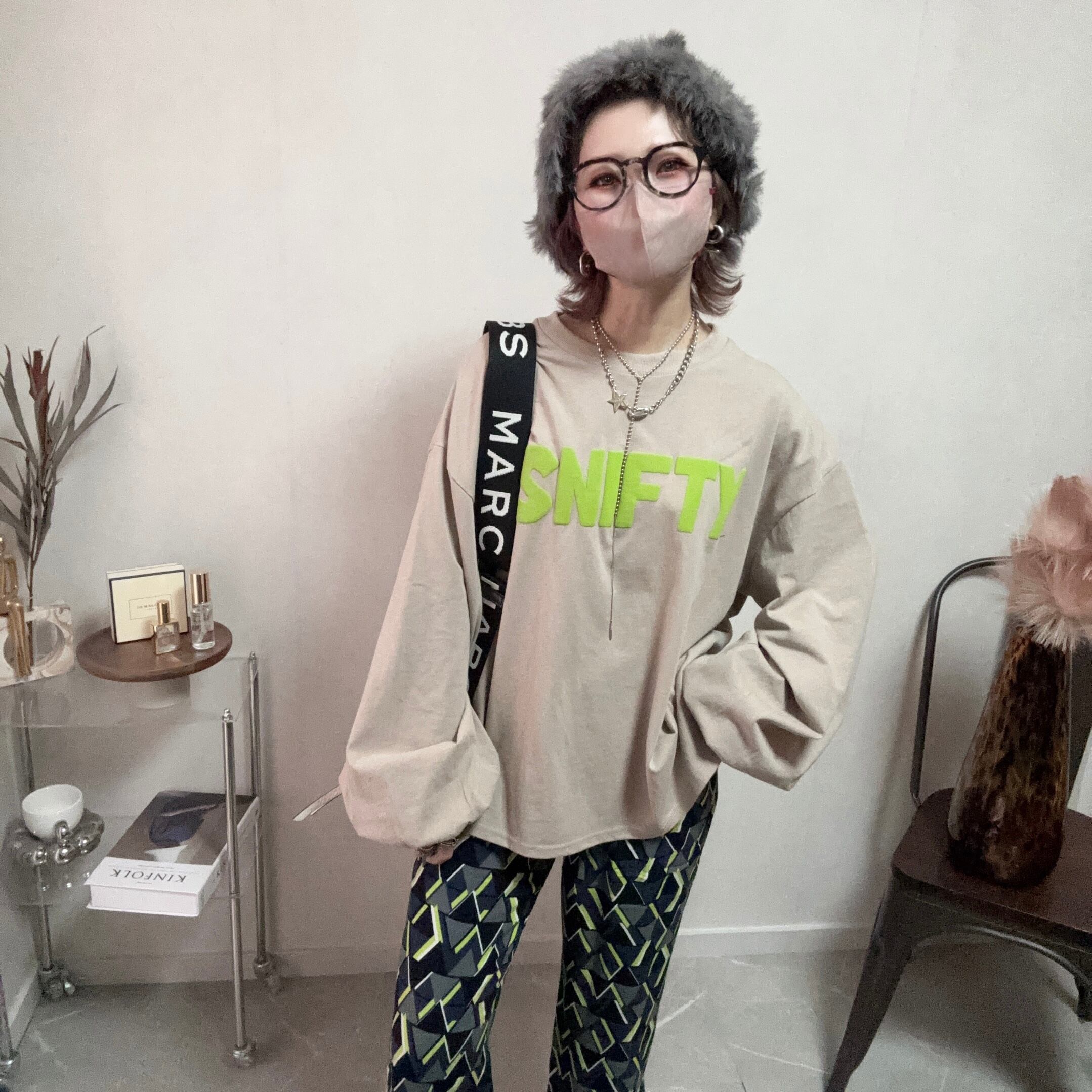 SNIFTY color volume sleeve tops【Beige】