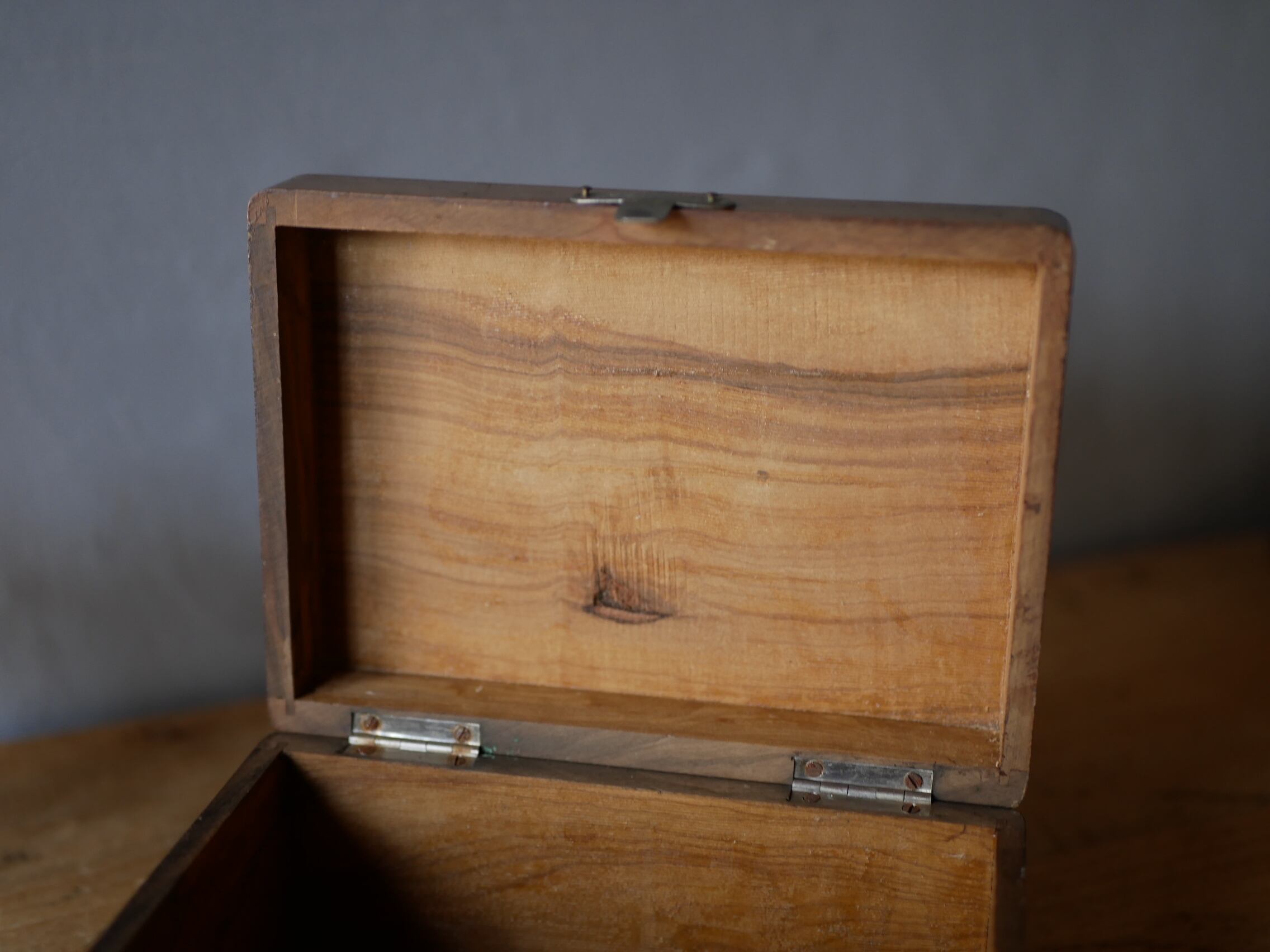 フランス　アンティーク　モシュリンヌ　ボックス フランスアンティーク | モシュリンヌ スミレと勿忘草の