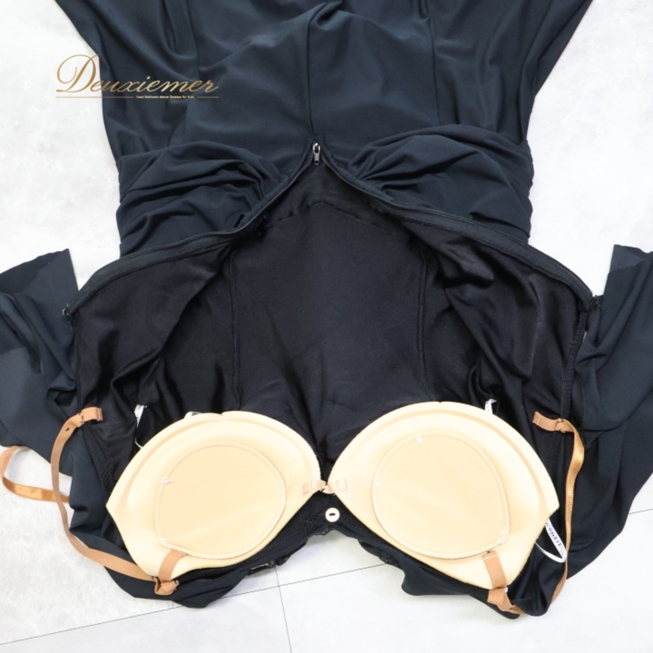 社交ダンス 衣装 ジャンティ gentil ラテン ドレス ワンピース 黒 レース 日本製 伸縮 軽い ストレッチ パーティドレス 発表会 無地 ブラック系 踊りやすい シンプル おしゃれ フォーマル パーティー 大人向け レディース Mサイズ 薄手 日本製製品 ダンス衣装 黒無地 コスチューム パフォーマンス用