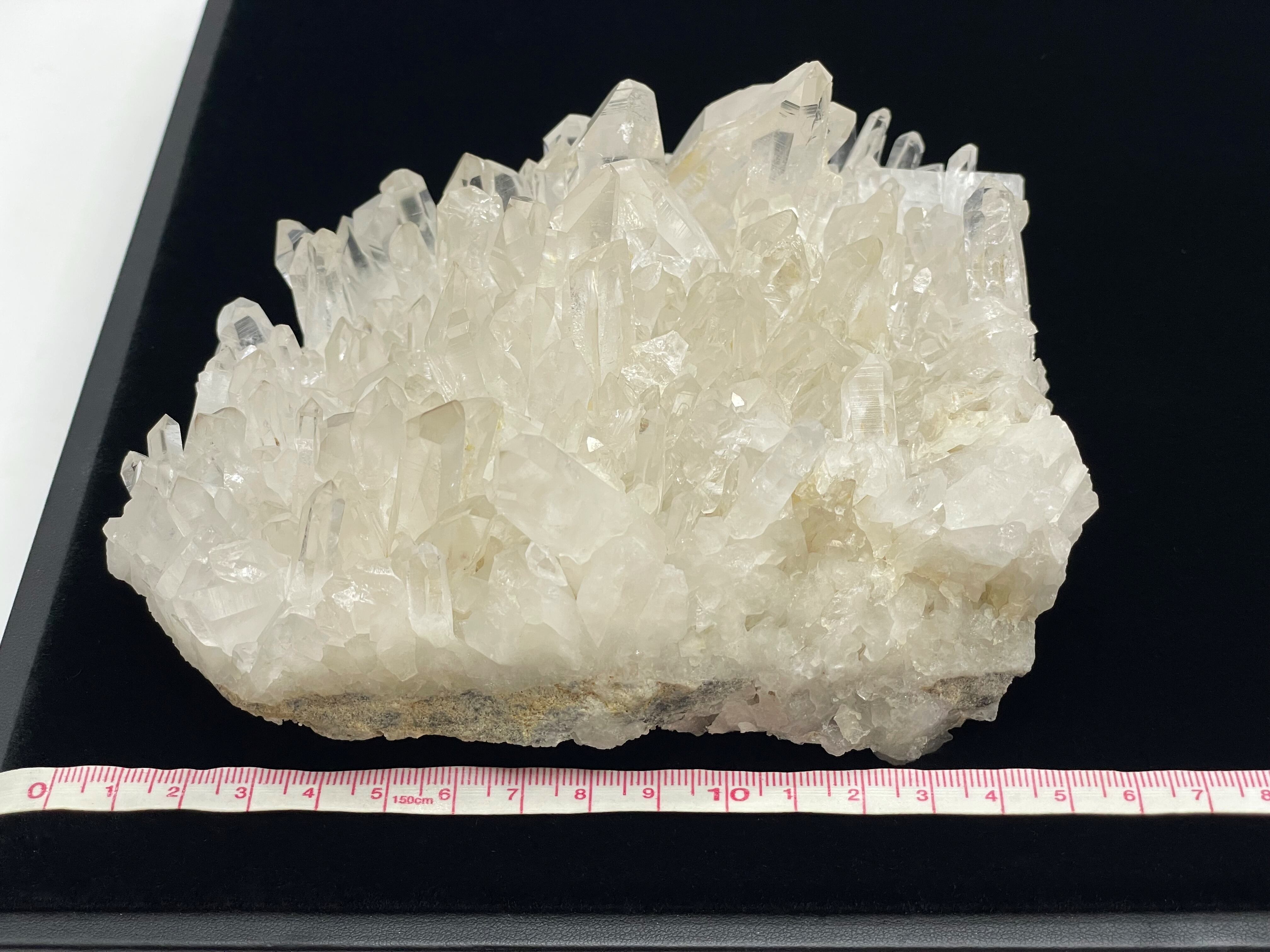 原石クラスター（ブラジル水晶） | DantaliaN