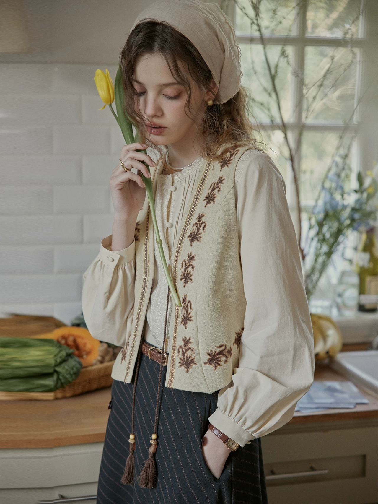 Ivoire Antique Lace Blouse F0789
