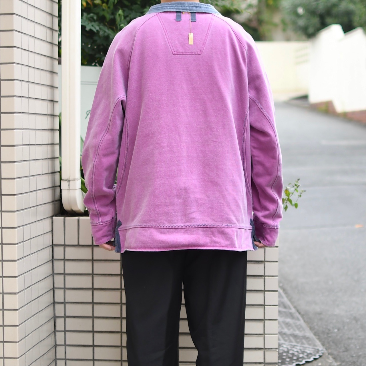 design half button sweat