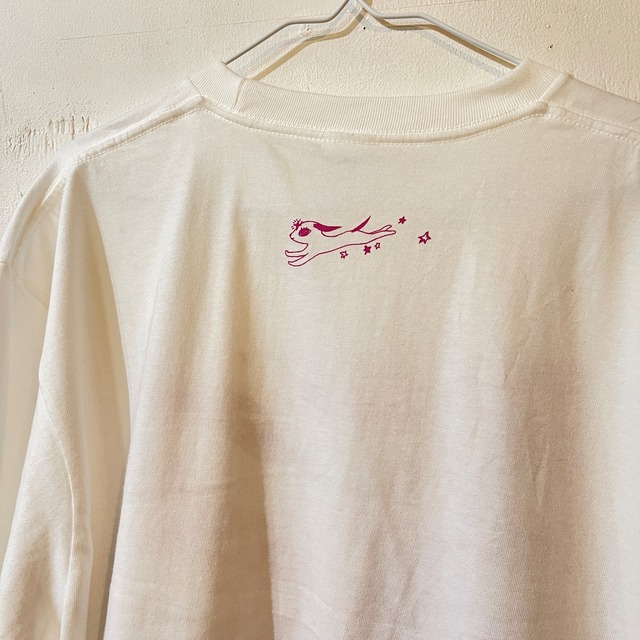 イトウモモカ ｜シルクスクリーンTシャツ