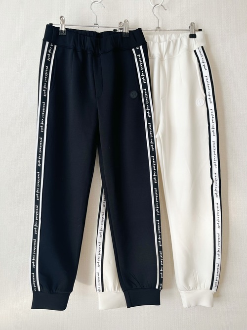 ＊即納＊【セットアップ可能】 lettering jogger pants（Ivory / Black）