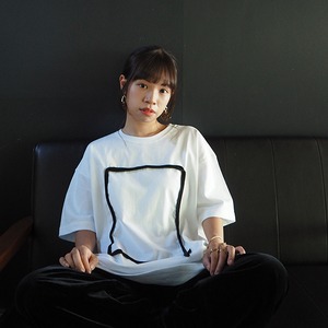 コピー：ビッグシルエットTシャツ(しかく)White×Black