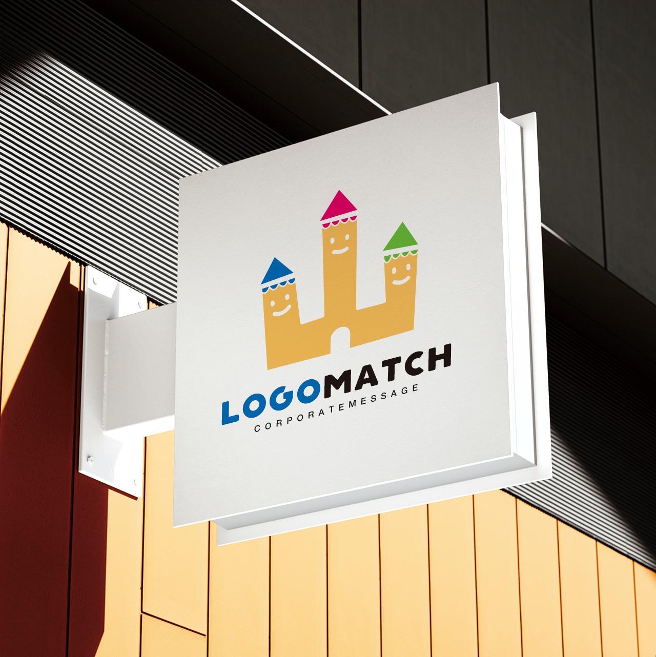 可愛らしいお城の山のロゴ