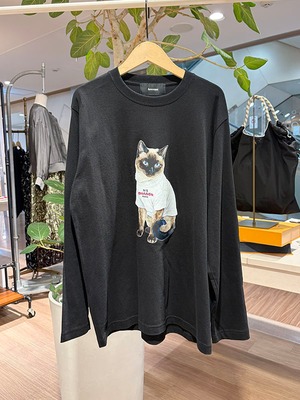 シャムキャットロングTシャツ［Color:ブラック］