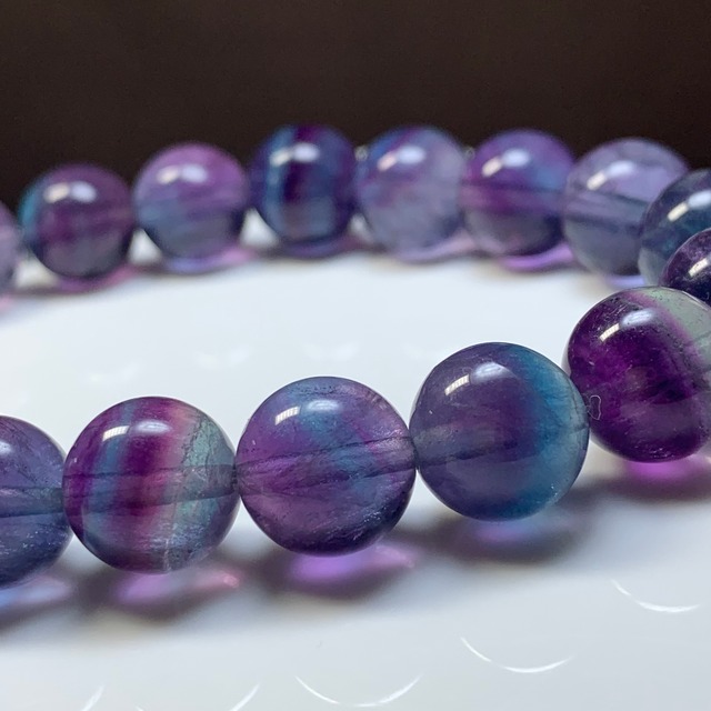 A77.濃く幻想的な色合い♪グラデーションフローライト ブレスレット