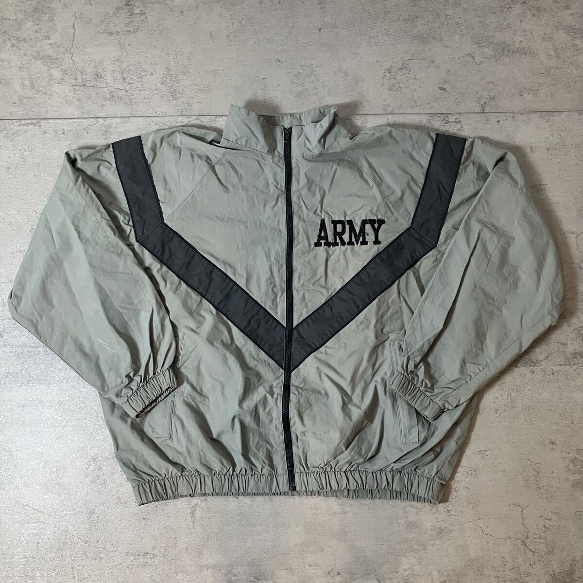 00s US ARMY ナイロントレーニングジャケット PT JACKET LARGE REGULAR 