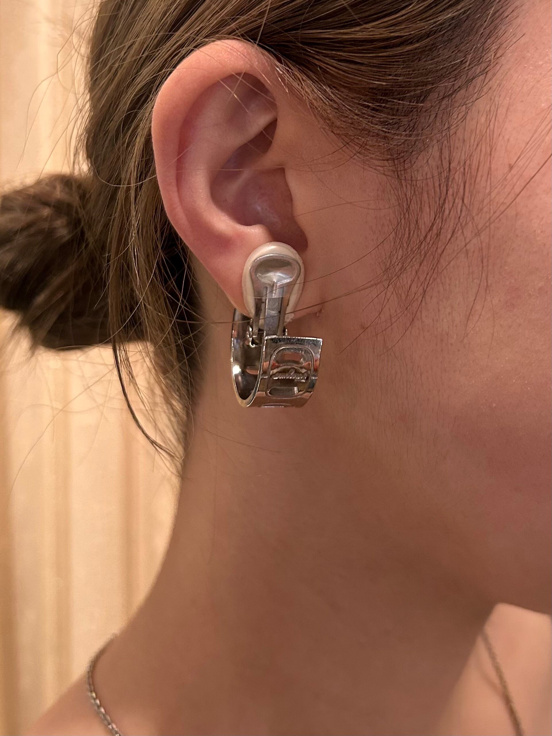 【R.ALAGAN】DIPPED TINYTINY PUFFY HOPS R.ALAGAN / DIPPED TINY TINY PUFFY HOOPS (BLACK , IVORY , RED