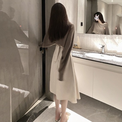 セットアップ ワンピース トップス ロングワンピース 大人可愛い ２点セット セット売り 10代 40代 おしゃれ スカート 長袖 ミモレ丈 ロング丈 重ね着風 オシャレ ブルー 春 夏 秋 冬 オールシーズン 韓国 韓国ファッション コーデ デート お出かけ ラフ フリーサイズ マタニティ マタニティ服 スタイル 脚長 インスタ映え 休日 ラフ お散歩