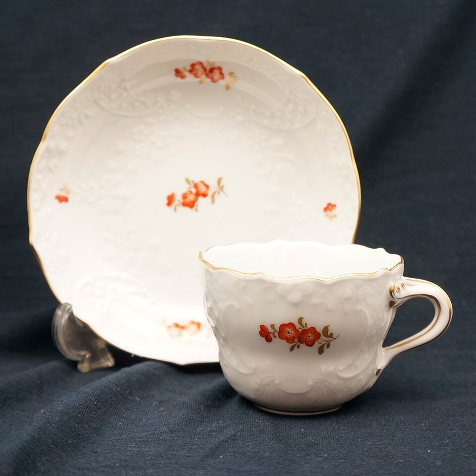 マイセン 小花に金彩 | アンティークと台湾茶の店