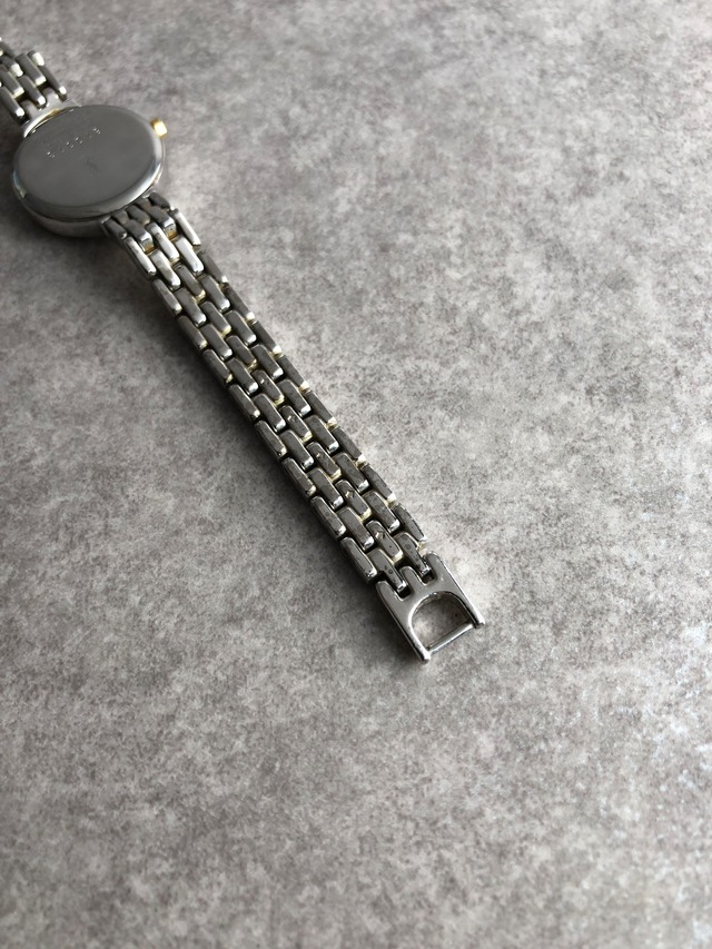 Yves Saint Laurent イヴ・サンローラン 腕時計 ゴールド シルバー ラウンド ステンレススチール 5421-H08070 クウォーツ vintage ヴィンテージ オールド nmsz84