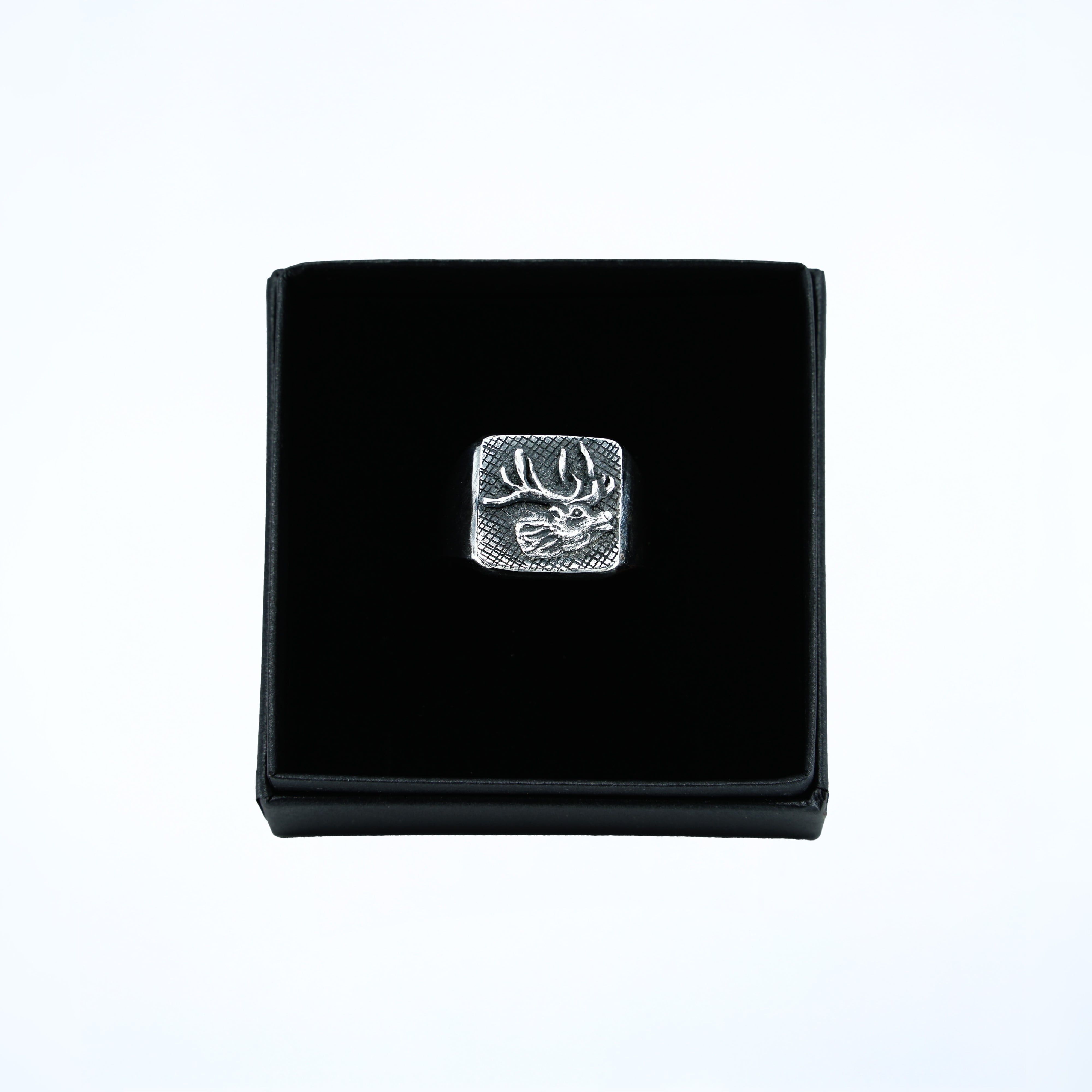 SIGNET RING -DEER-